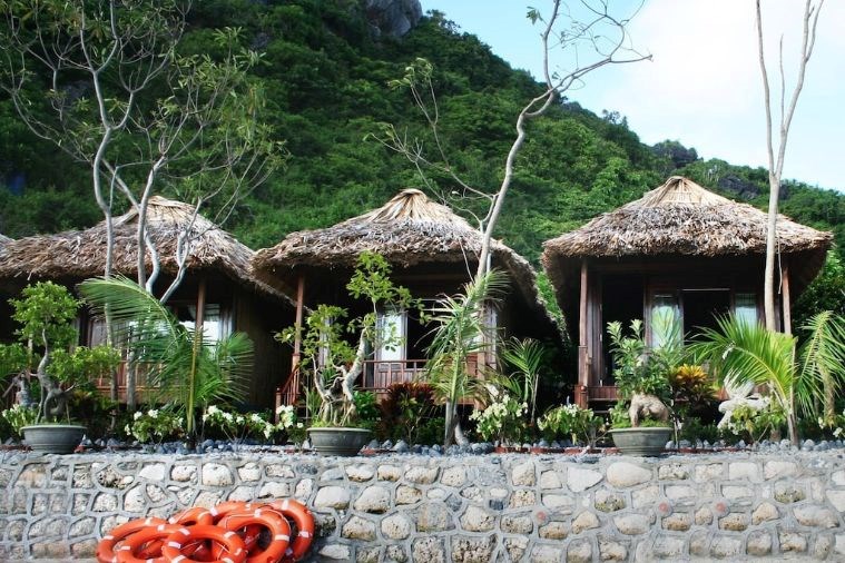 Phòng Bungalow Deluxe hướng biển